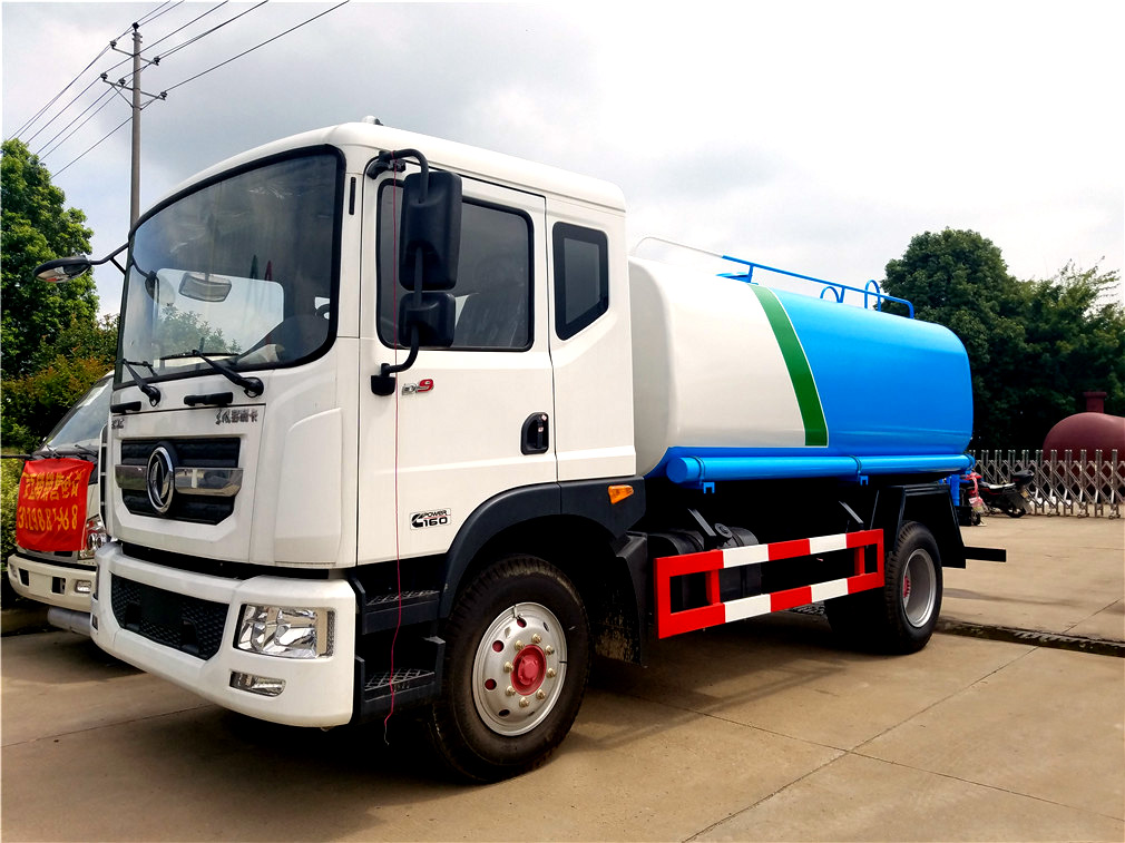東風(fēng)多利卡D9（12方）CLW5160GPSD5型灑水車