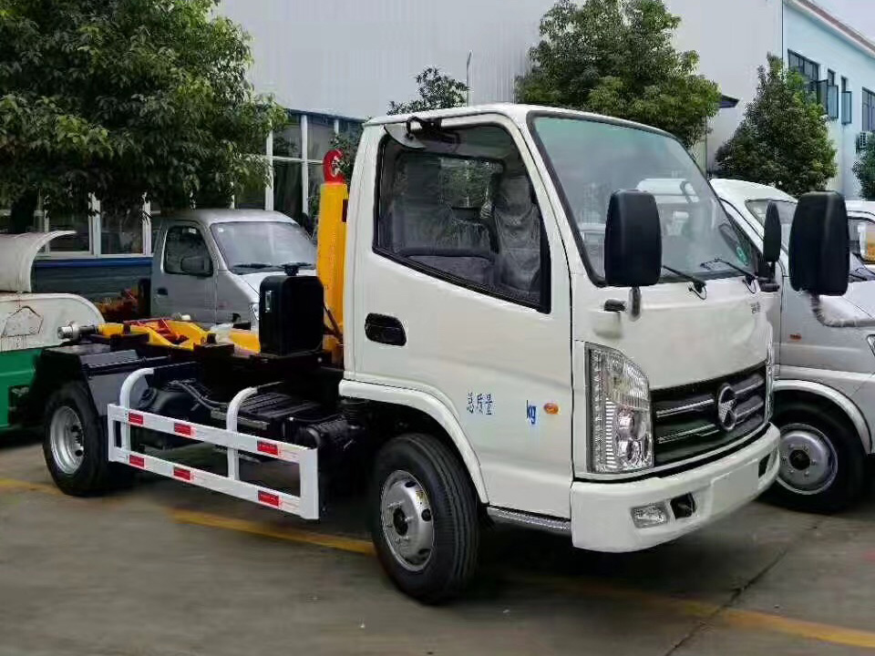 凱馬(4方)車(chē)廂可卸垃圾車(chē)