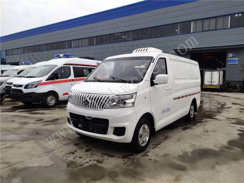 長(zhǎng)安睿行疫苗冷藏車(chē)（容積3.8方）